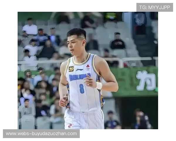 方硕与北京续约1年，老将最后一舞冲击总冠军